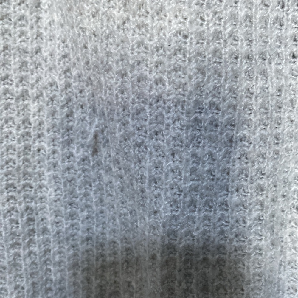American Eagle DreamSpun V Neck Sweater - Picture 5 of 5